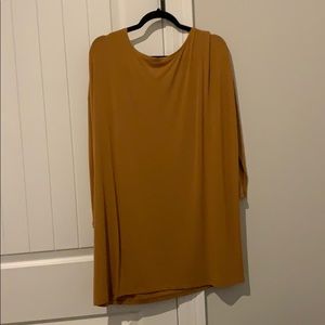 Gold piko dress